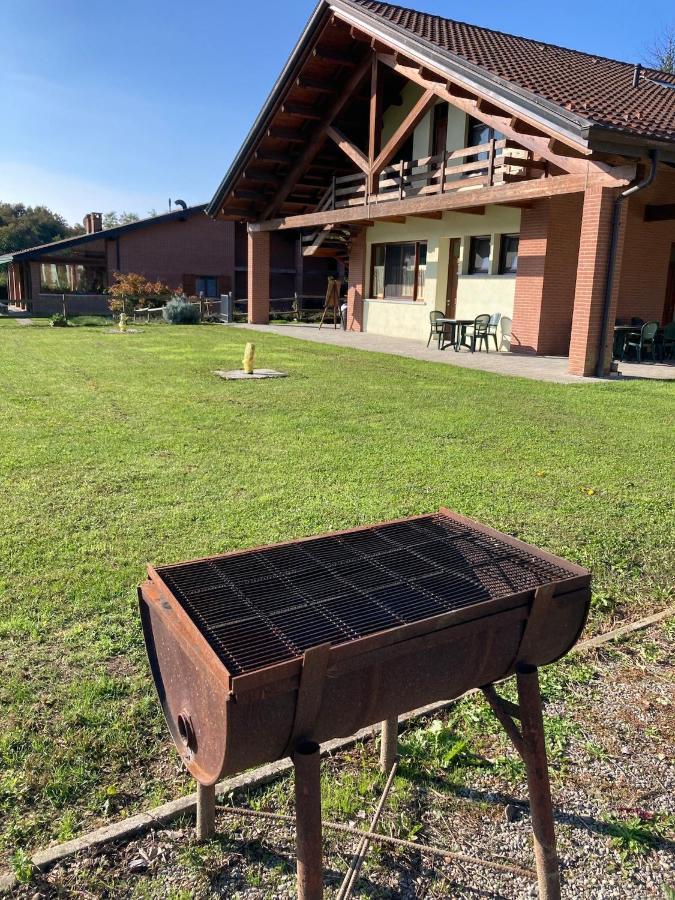 Agriturismo Altana Del Motto Rosso Gattico Exterior foto
